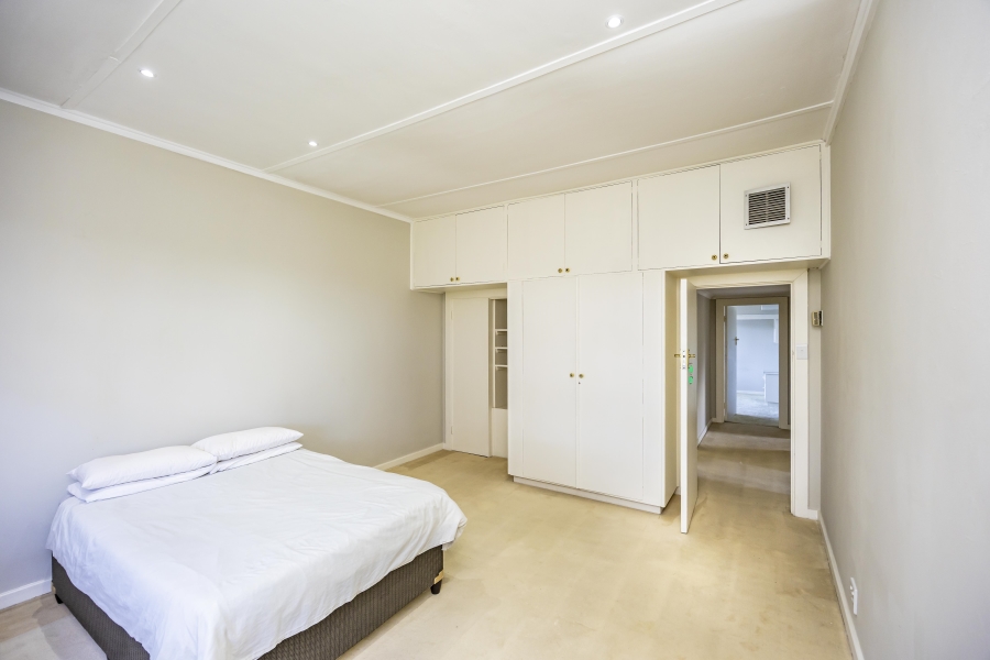 5 Bedroom Property for Sale in Vincent Eastern Cape